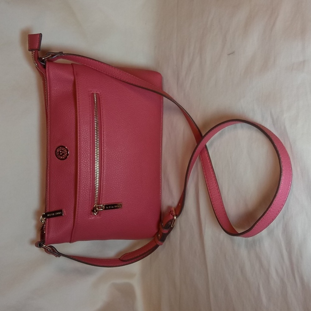 Anne Kline Leather Shoulder Bag.